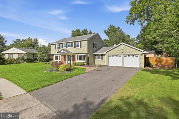 4111 MEADOW HILL LN