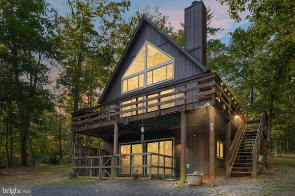 31 WILLOW LN