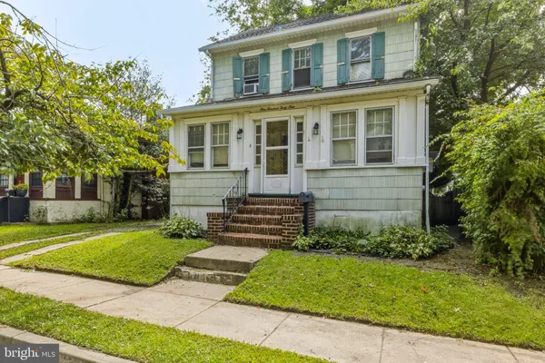 149 W BARBER AVE