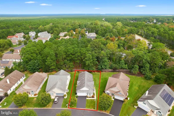 607 TIMBERLINE LN
