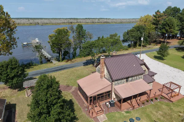 11453 RIVERTON RD