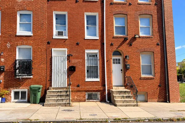 15 S CAREY ST