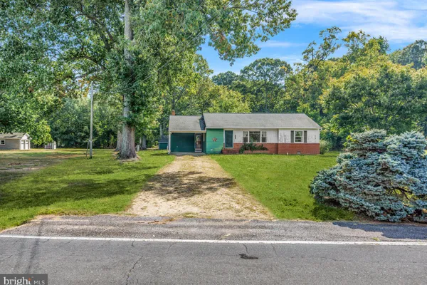 4891 IDLEWILDE RD
