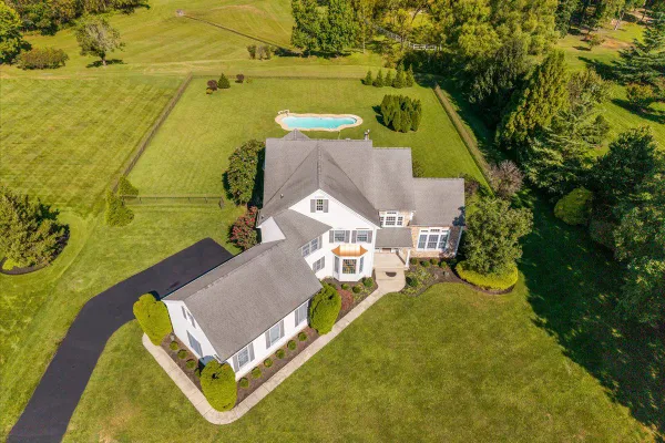 18 SUNFLOWER CIR