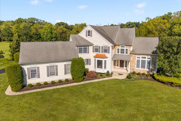 18 SUNFLOWER CIR