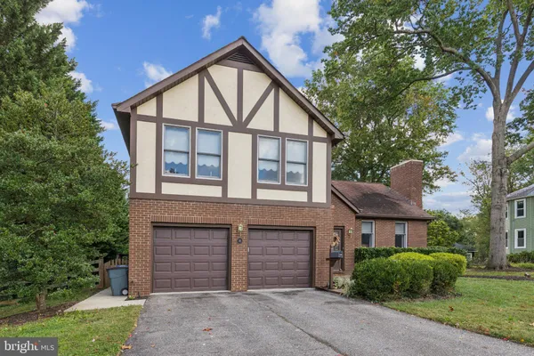 116 N BEAUMONT AVE
