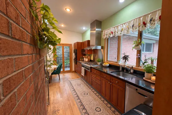 5106 PENFIELD RD