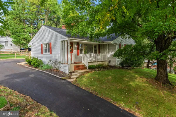 1206 CULVERT RD