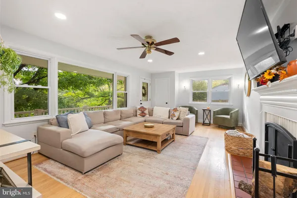 1206 CULVERT RD