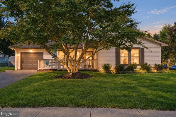 2483 WINTERGREEN WAY