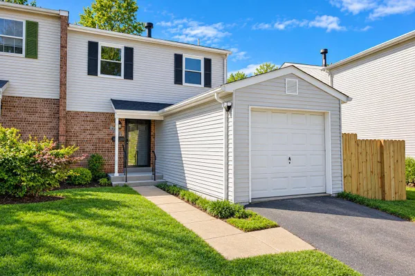 4602 6TH PL
