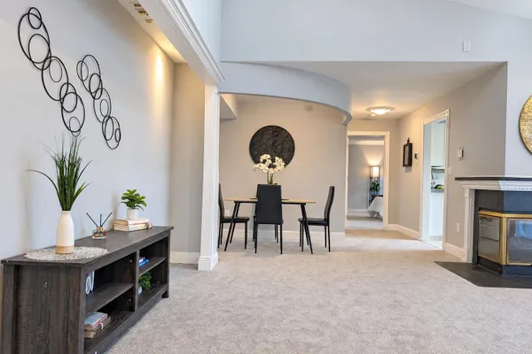 107 LASSEN CT 12