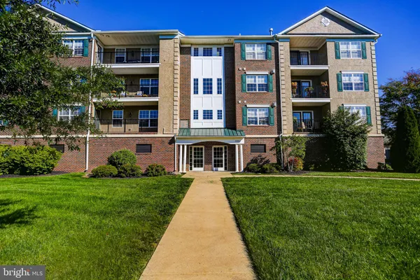 3940 ASHLAND DR 145