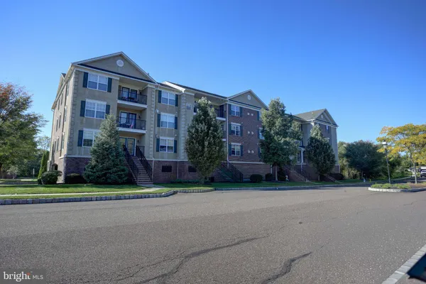 3940 ASHLAND DR 145