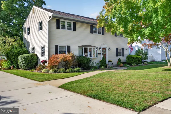 11 BUCKNELL AVE