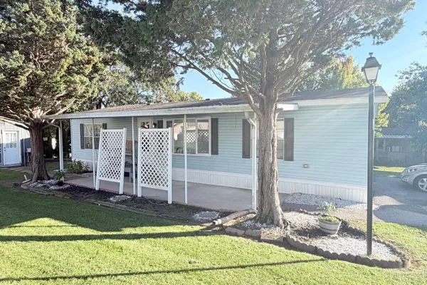 59 MEADOWVIEW DR