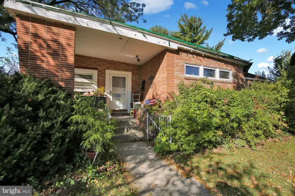 28 MIFFLIN BLVD