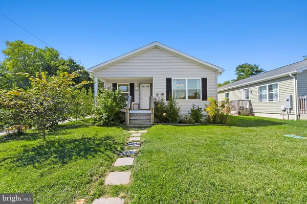237 COMMERCE ST