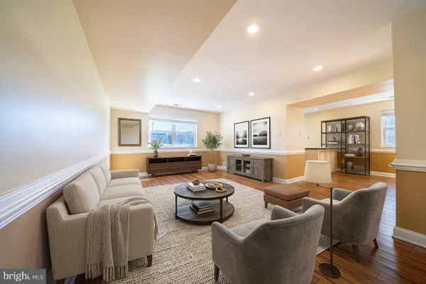 123 WINFIELD CT
