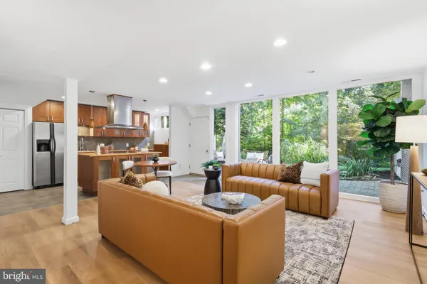 11547 MAPLE RIDGE RD