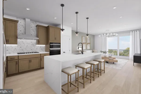 125 KINSALE PL 113