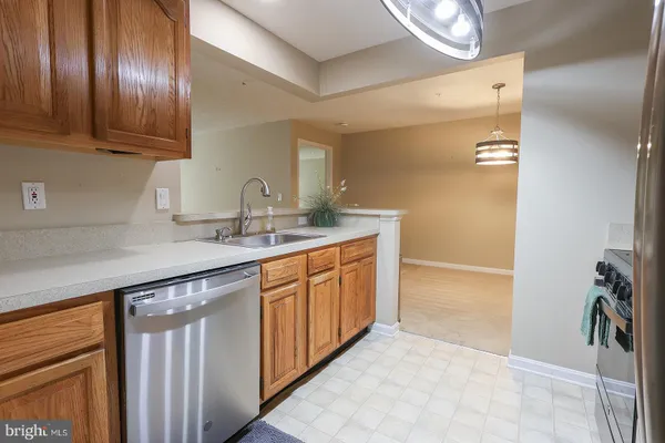 23140 COBBLESTONE LN 110