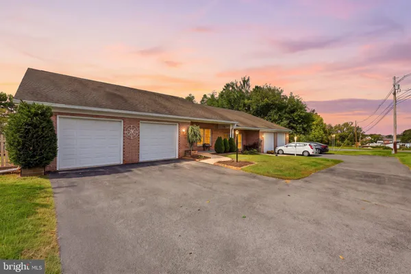 10736 BOWER AVE