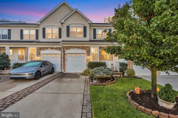 59 WEAVER DR