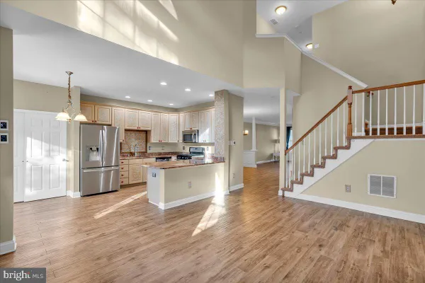 59 WEAVER DR