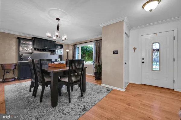 60 FALCON CT