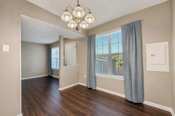 46349 COLUMBUS DR 306