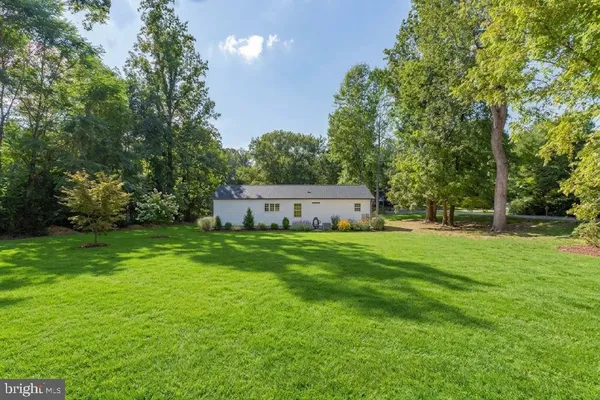 64 PINE RD