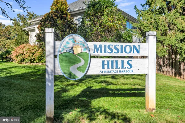 2548 MISSION HILLS CT