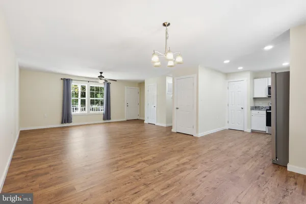 15391 STEVENSBURG RD