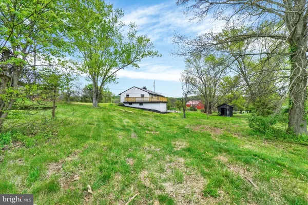 3190 LEWISBERRY RD