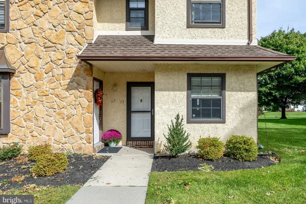 115 ALLENS LN