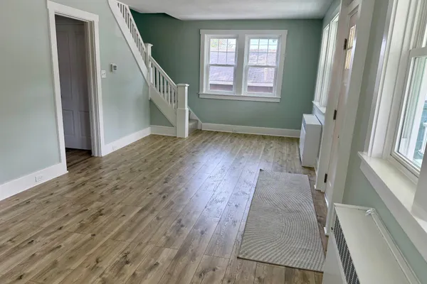 245 E MAIN ST