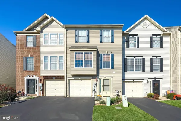 256 COUNTRY RIDGE DR