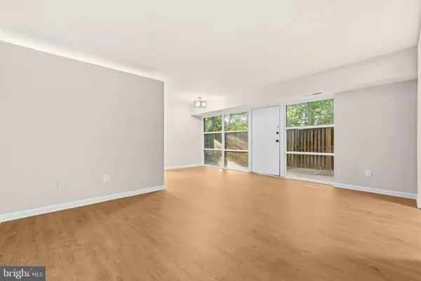 7711 DONNYBROOK CT 6