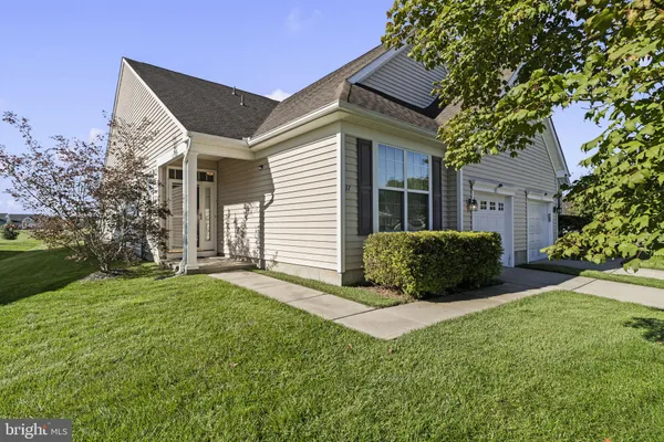 37 E DEHART AVE