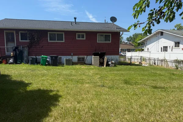 6808 VALLEY PARK RD