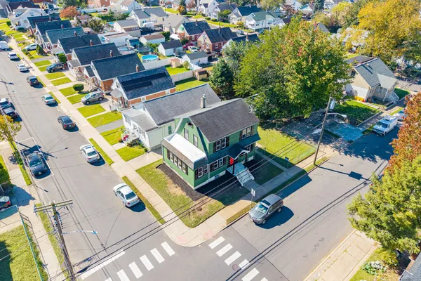 103 MARSHALL AVE