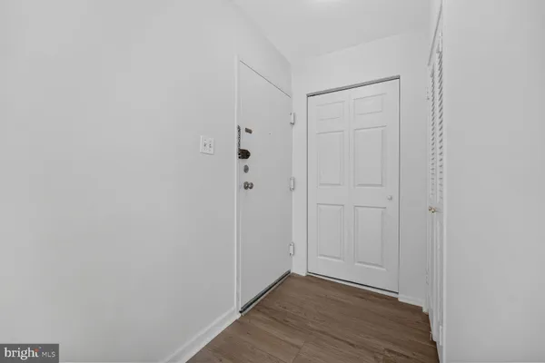 10251 PRINCE PL 32-106