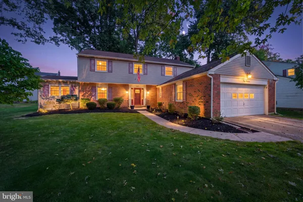 3017 MAPLE SHADE LN