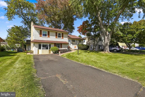 405 GOODWIN RD