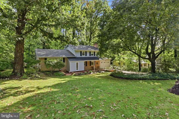 5017 DODSON DR