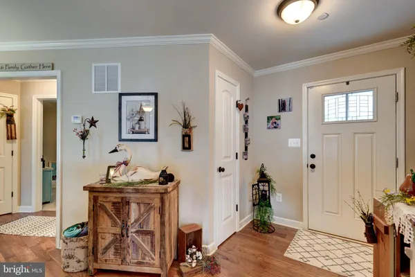 295 MARING DR