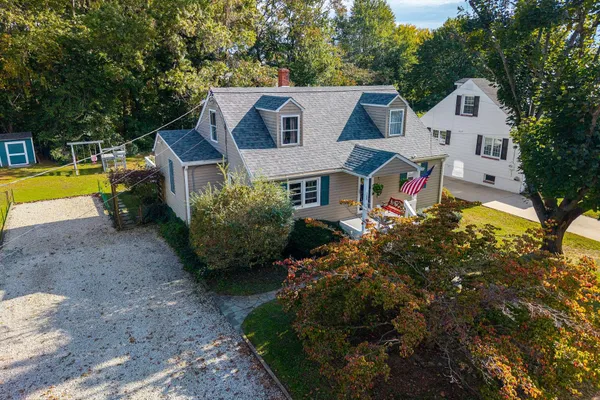 188 CROSSLAND AVE