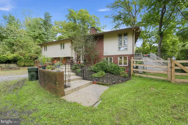 24110 KINNARDS POINT DR