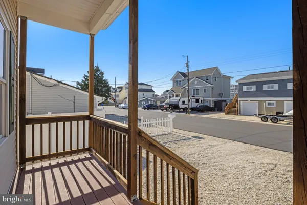 67 GLENN DR